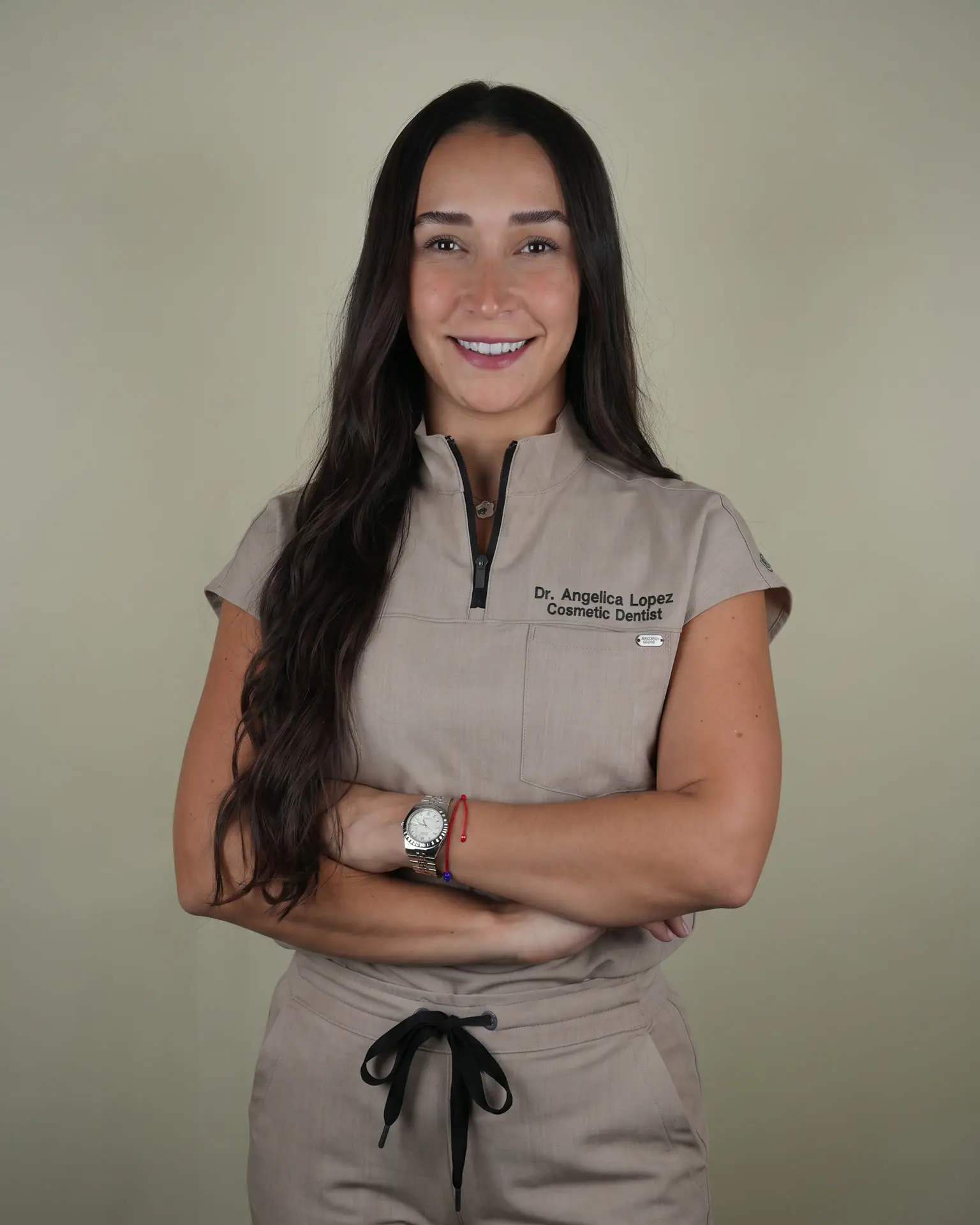 Dr. Angélica López, cosmetic dentist at Smile Dental Center in Miami