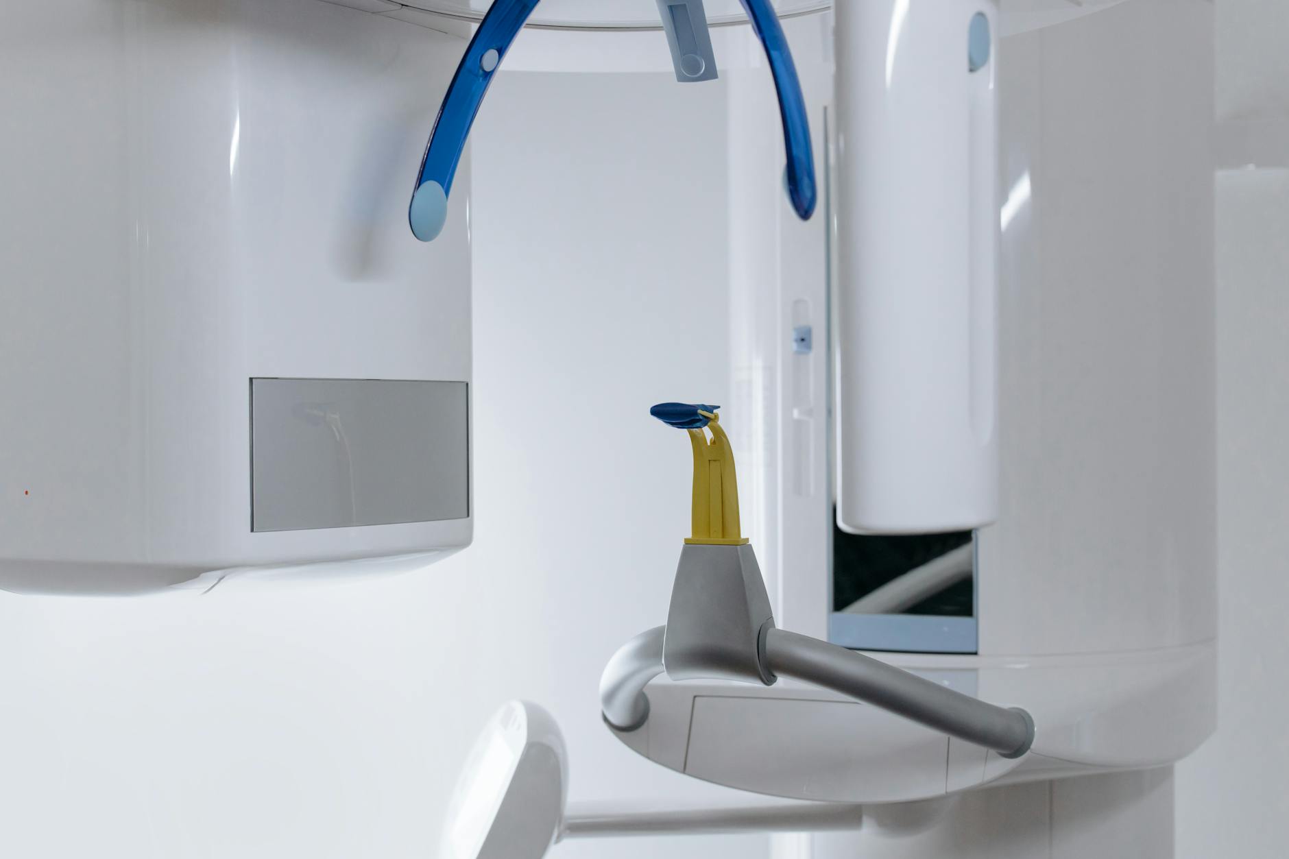 Modern dental technology used for when do you need a 3d dental ct scan treatment