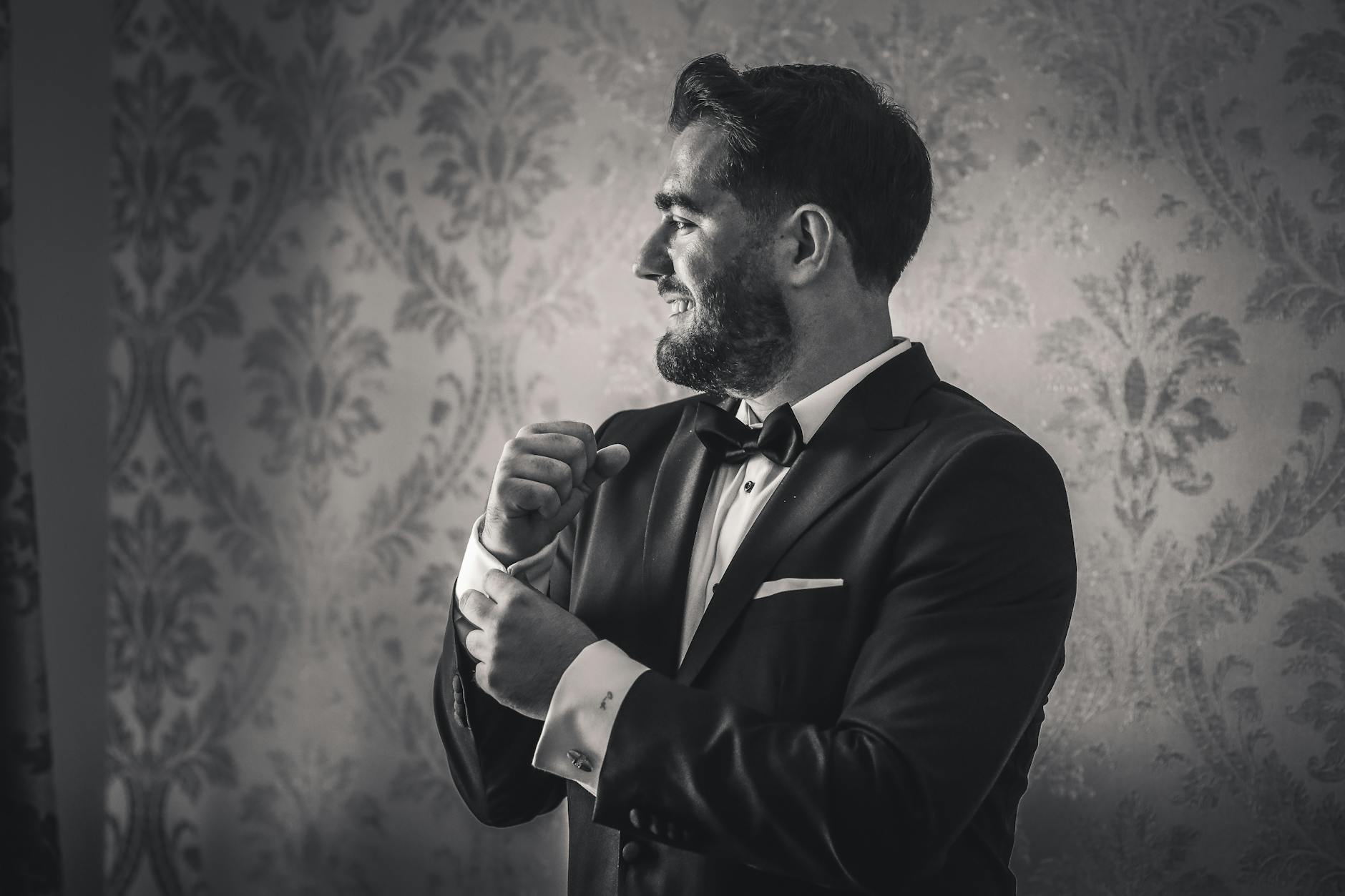 Groom preparing his smile with cosmetic dentistry before the wedding